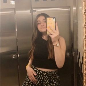 Meet your Posher, Abby